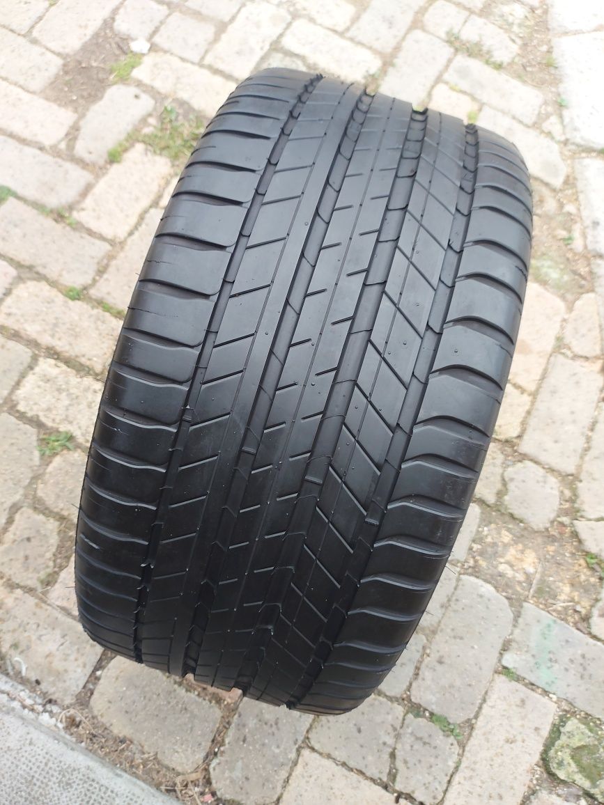 O bucată 295/35 R21 vară - una Michelin Continental Pirelli Yokohama