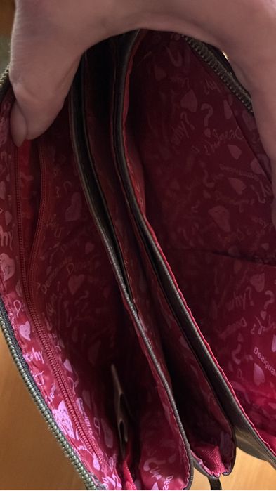 Desigual port fard super-pret!!!