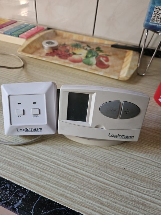 Vând termostat wireless pt centrala termica
