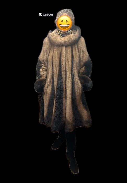 Продам шубу норковую