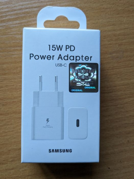 Продам зарядку продам