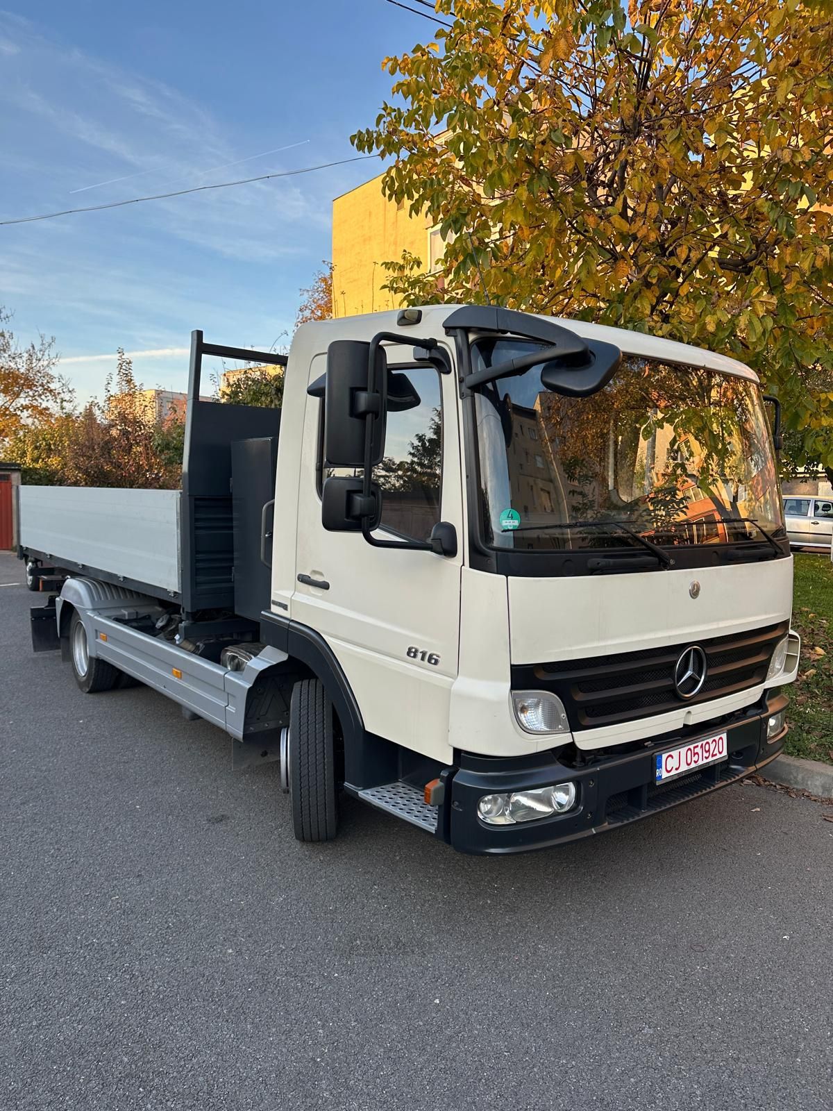 Vând Bascula Mercedes Atego 816 ,  recent adusa in tara !