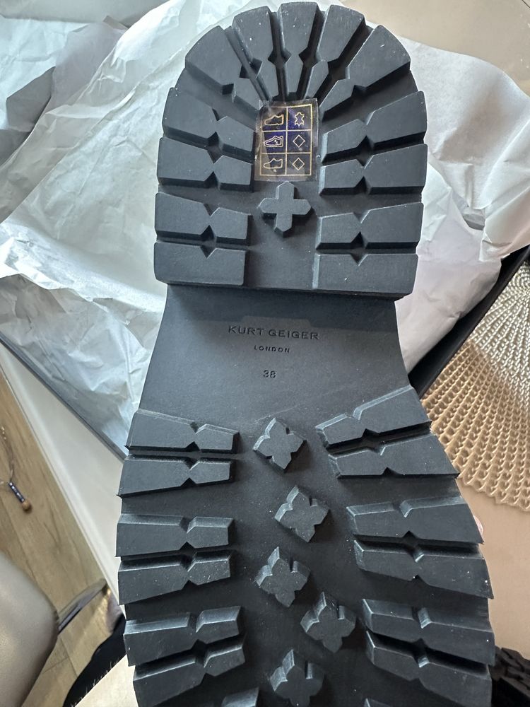 Кожени боти Kurt Geiger