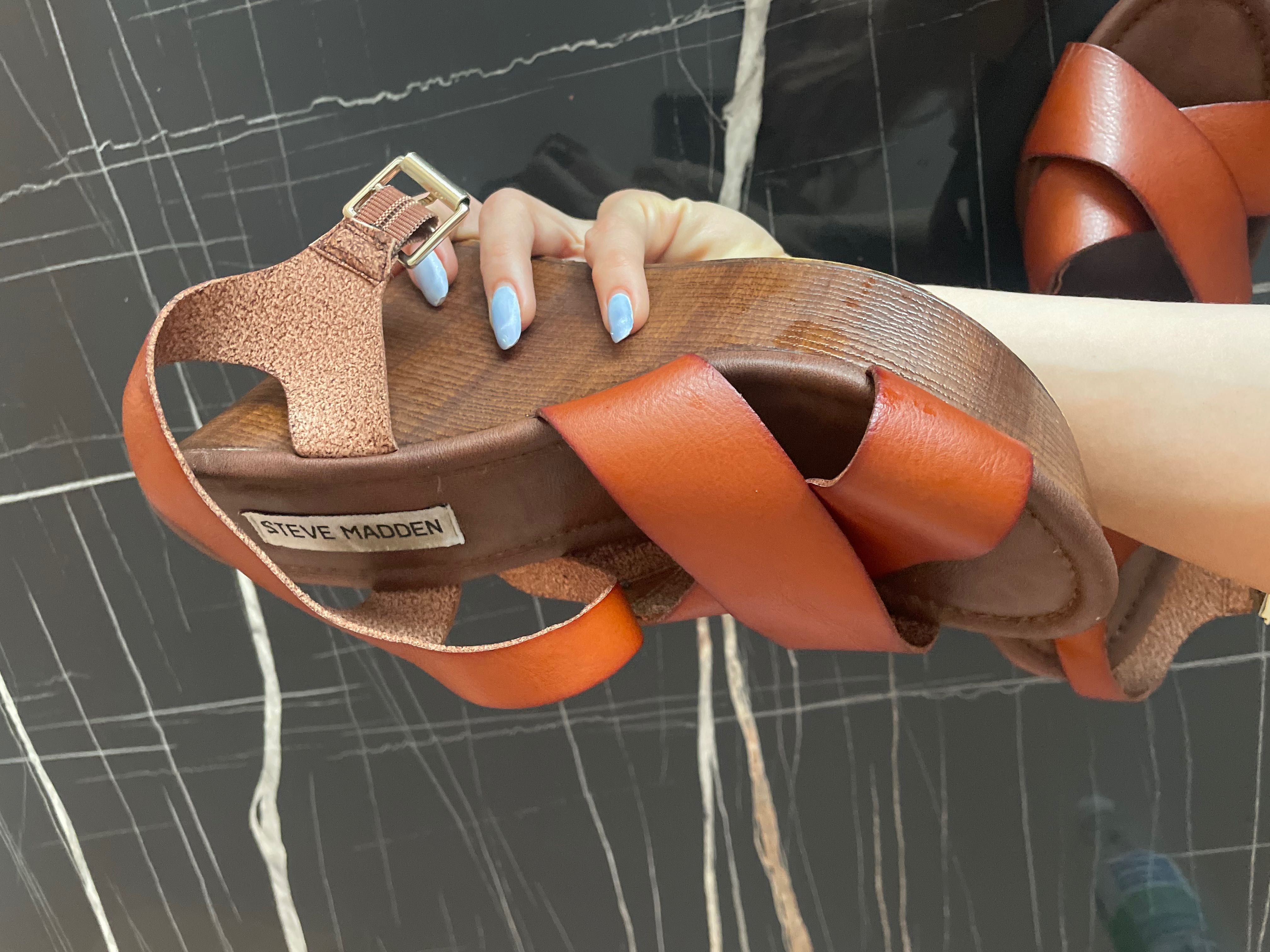 Steve Madden 37, сандали на платформа