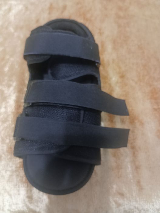 Постоперативна обувка - Qmed