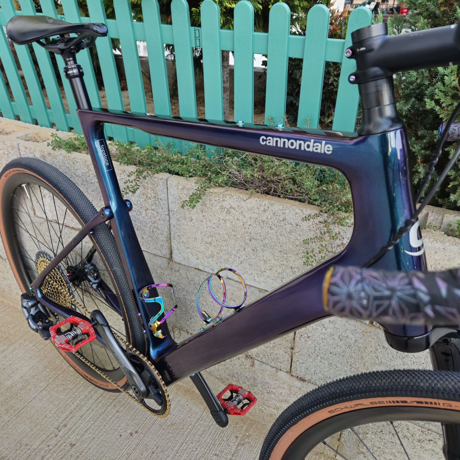 Bicicleta gravel Cannondale Topstone Carbon Lefty 1