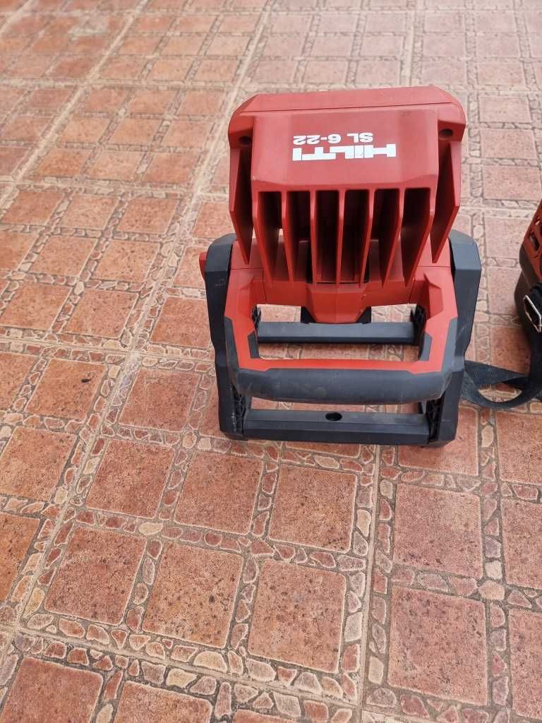 Hilti SL 6 Nuron - Hilti VC5 a 22 - акумулаторен фенер и прахосмукачка