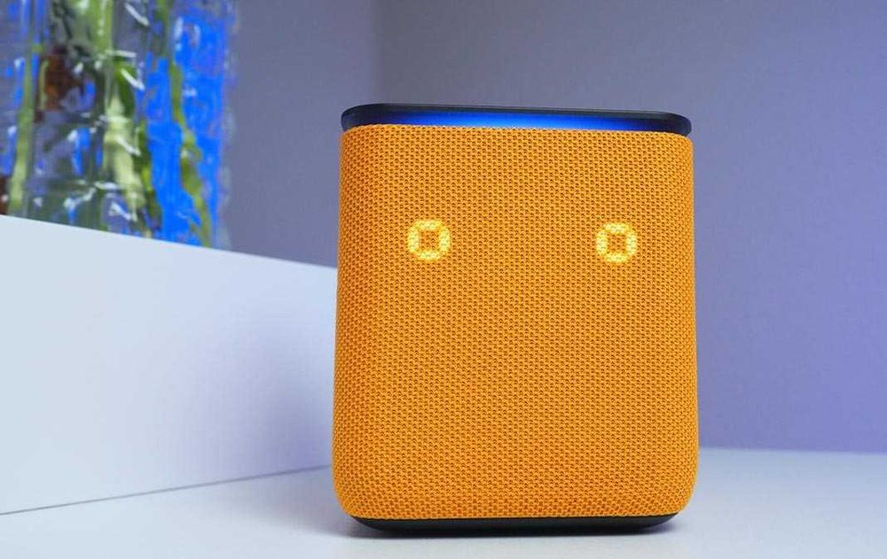 ПРОДАМ Яндекс Станция Миди Yellow с Алисой 24Вт. Практический НОВОЕ.