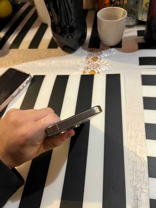 iPhone 15 Pro Impecabil