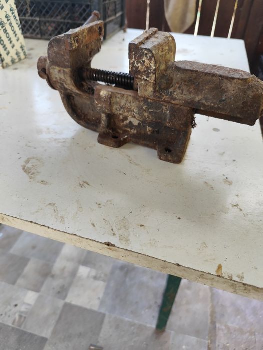 Menghină banc 80 mm
