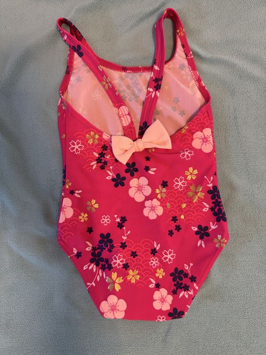 Vand costum de baie si tricou UV pt bebe