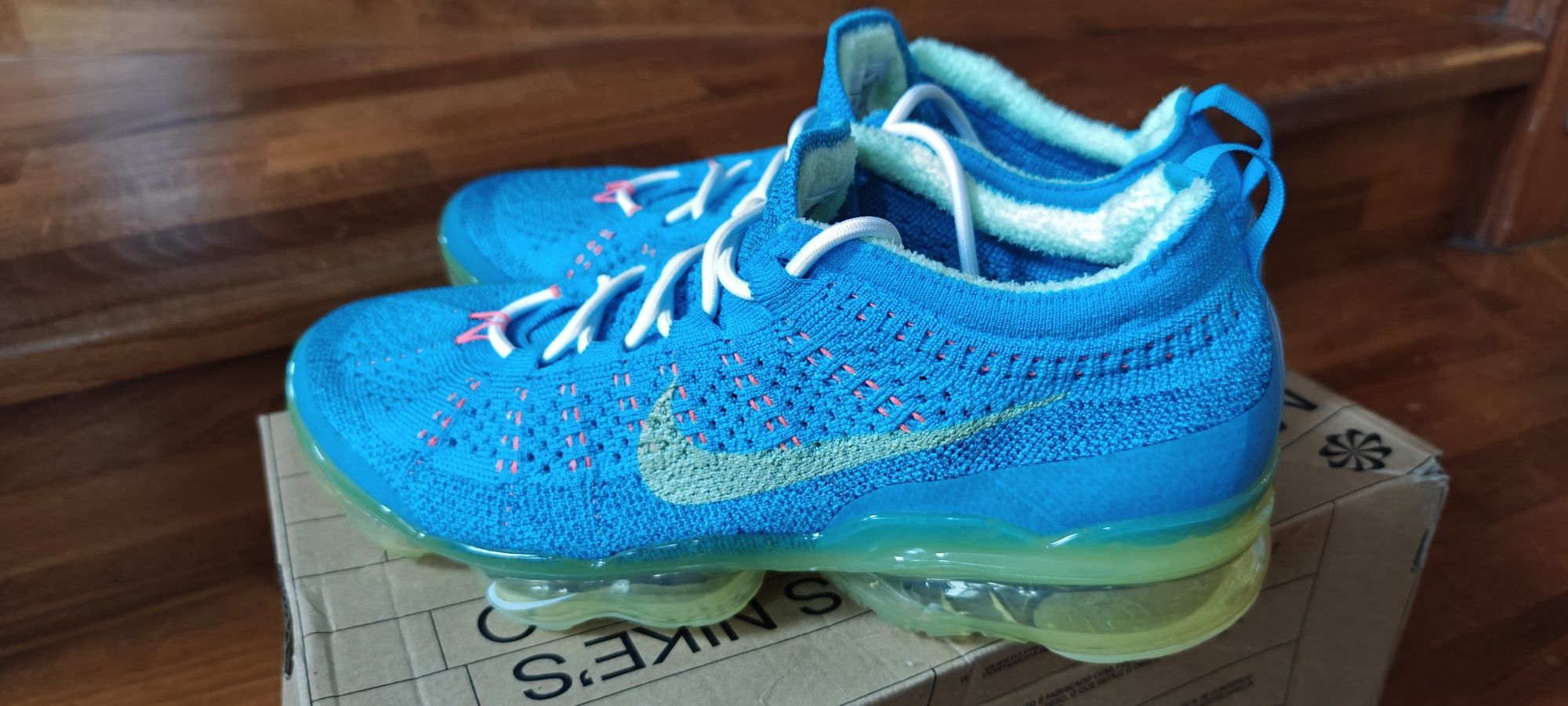 Vând Nike Vapormax 2023 Flyknit - Mărimea 42.5 - NOI, originali