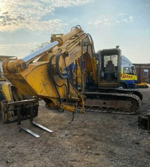 Dezmembram excavator JCB JS200 - Piese de schimb JCB