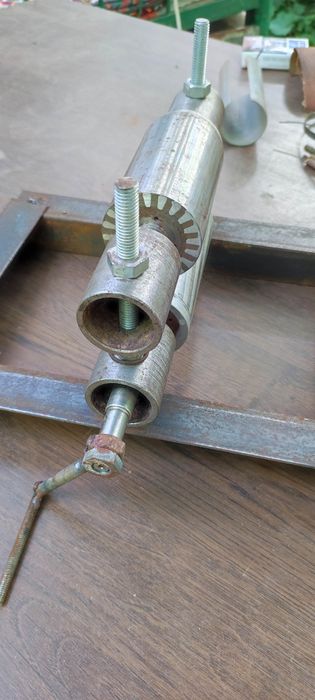 Продам валы валковый пресс вальцы