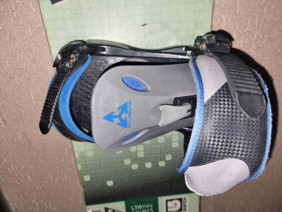 Placa Snowboard Burton LTR 144 CM cu legaturi