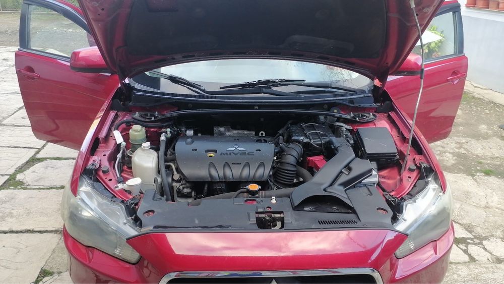 Mitsubishi lancer
