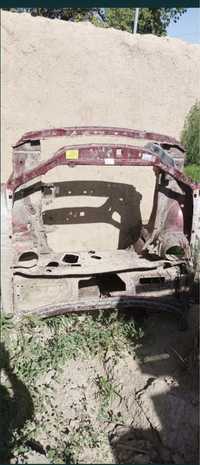 передняя часть Opel Vectra B 1999