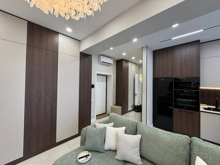 ЖК Green Island ор-р ЖК Infinity 2х комнатная авторский ремонт 53м²