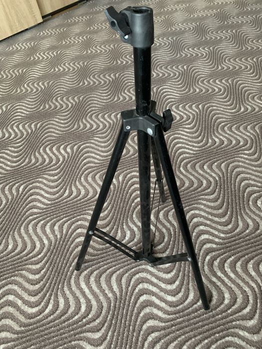 Штатив-тренога….