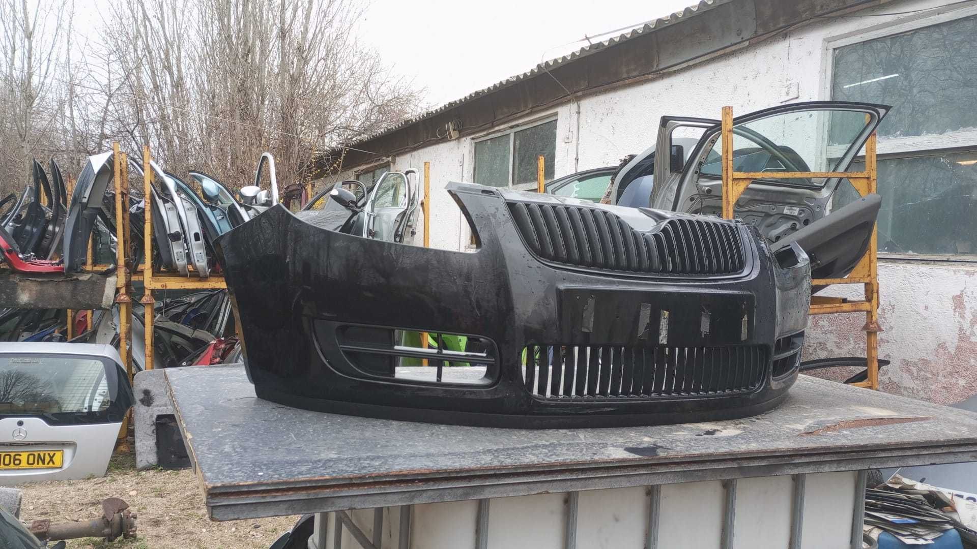 Bara fata Skoda Fabia 2