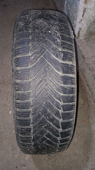Зимни гуми 205/60/16 Мишелин Алпин 6 ДОТ4019