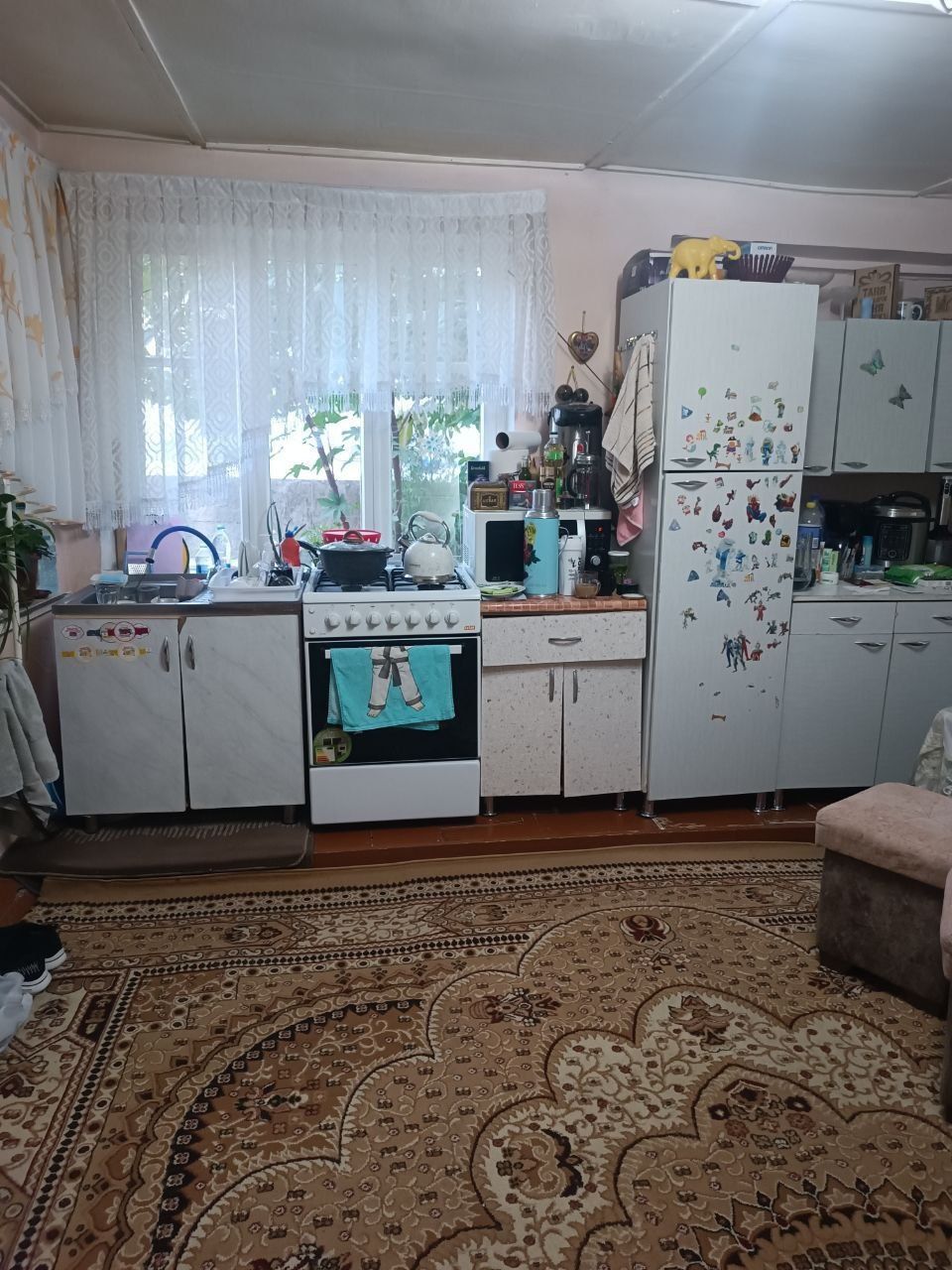 Продаётся Дом из  3х комнат