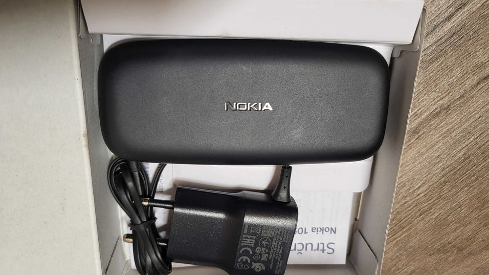 NOKIA 105  telefon folosit fuctional 60 lei
