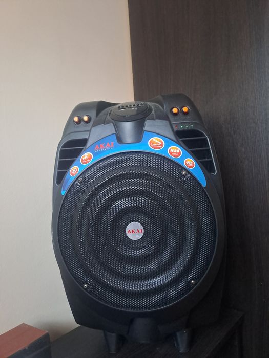 Boxa portabila AKAI SS023A-X10.