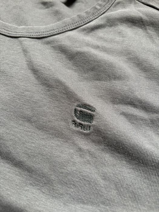 tricou raw