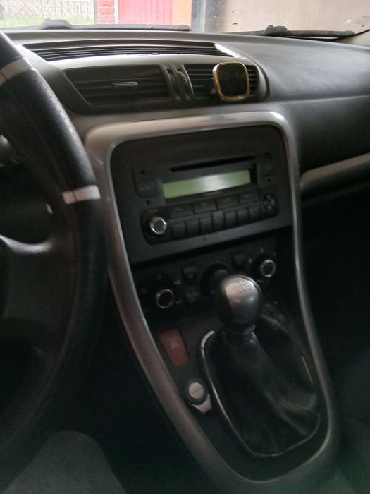 Vând Fiat   din 2008