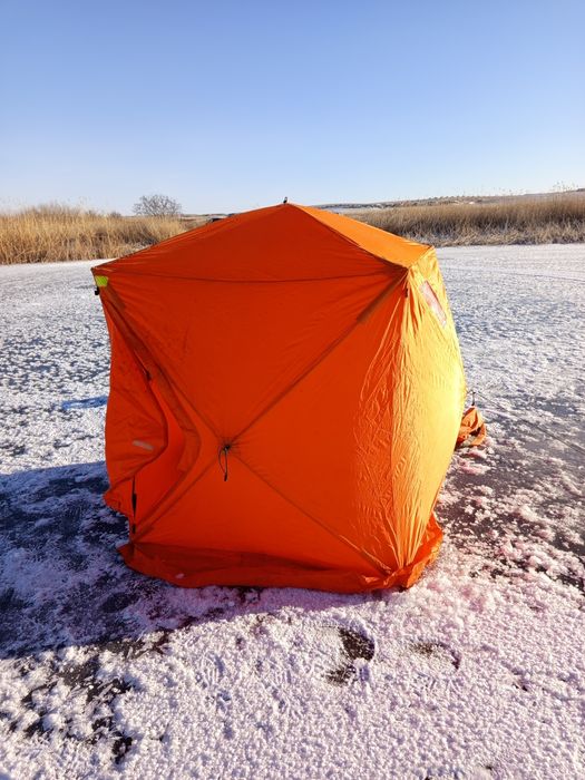 Палатка зимняя б/у в хорошем состоянии
