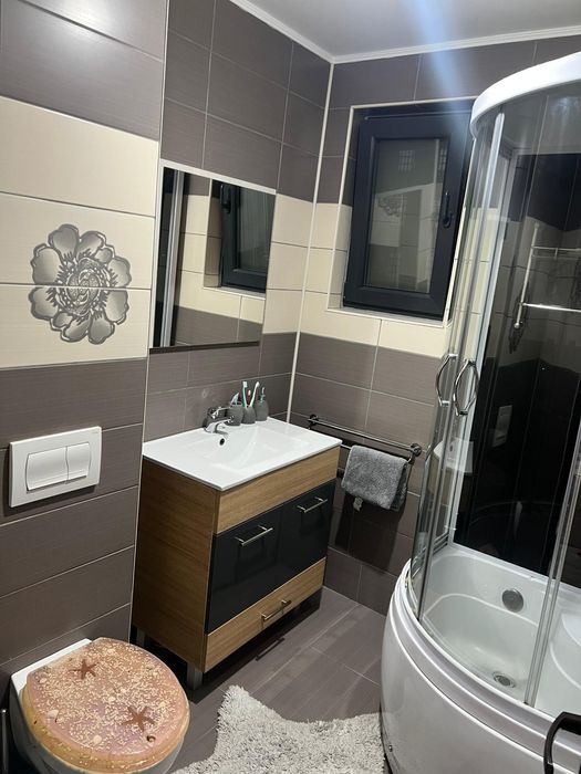 Apartament 2 camere la parter, zona stadionului