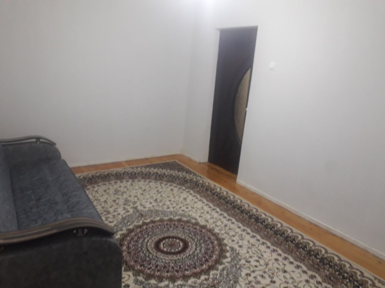 Arendaga beriladi yakkasaroy 1 xona