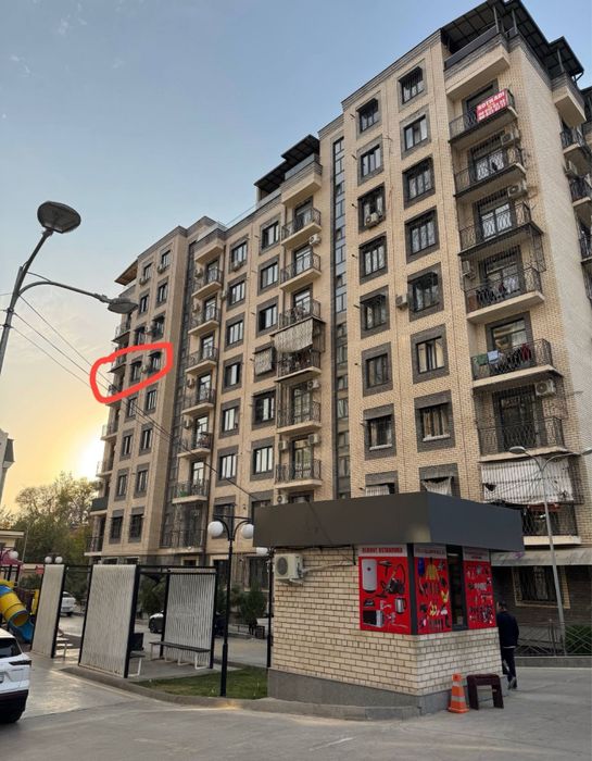 Срочна срочна продаётся квартира чилонзор 10 квартиртил