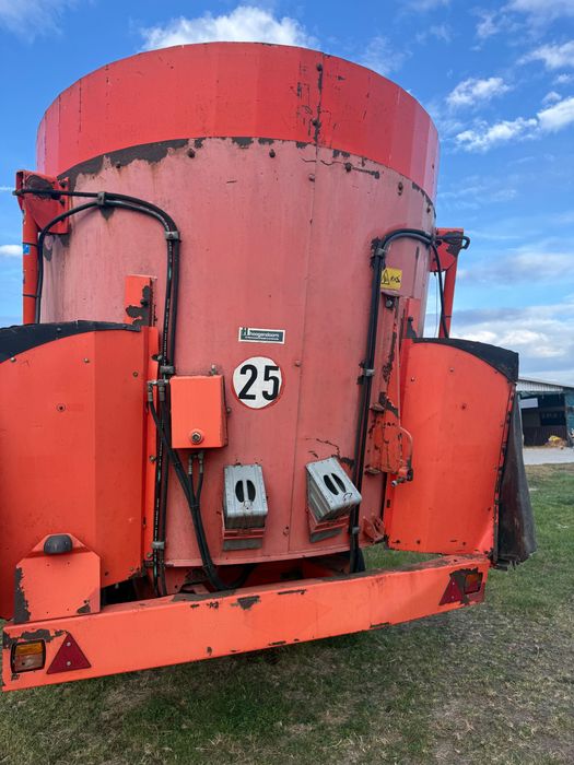 Remorca tehnologica kuhn