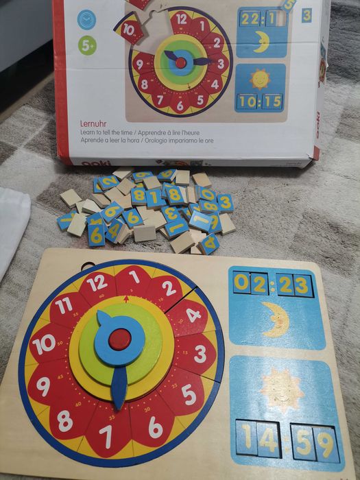 Дървен образователен часовник Goki