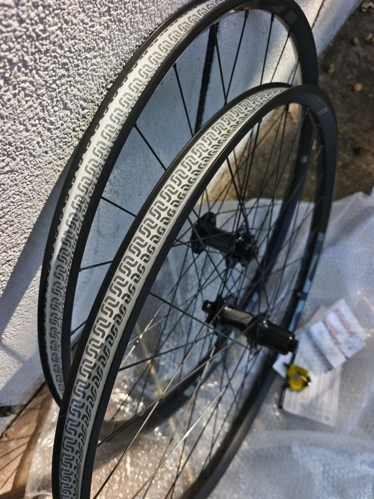 Капли E-THIRTEEN LG1 29’ Disc 15x110/12x148mm 30мм Shimano Hub
