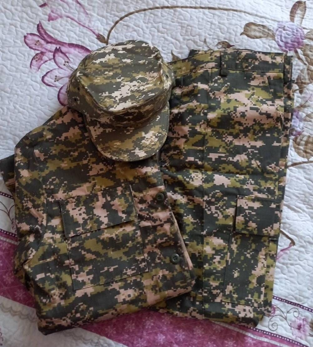 Продам военную форму