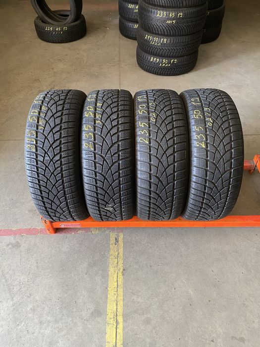 Anvelope iarna 235/50/19 Dunlop Winter Sport 3D 235 50 19 R19