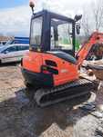 Prestez servici cu excavator si camioneta
