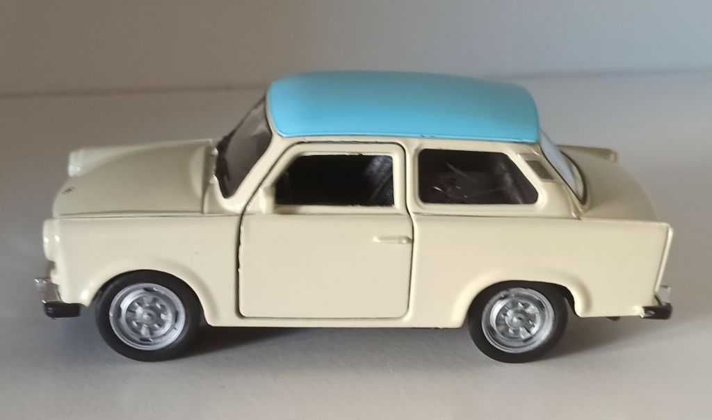 Macheta Trabant 601 crem - Welly 1/36