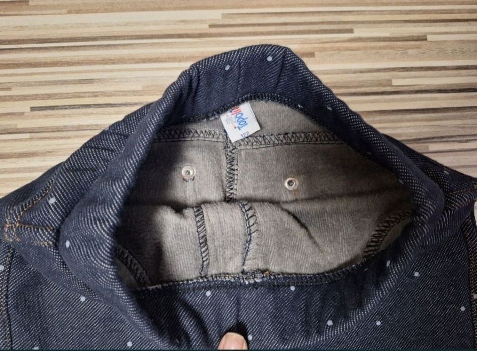 Lot 6-7 ani (122) leggings + 2 dresuri noi.