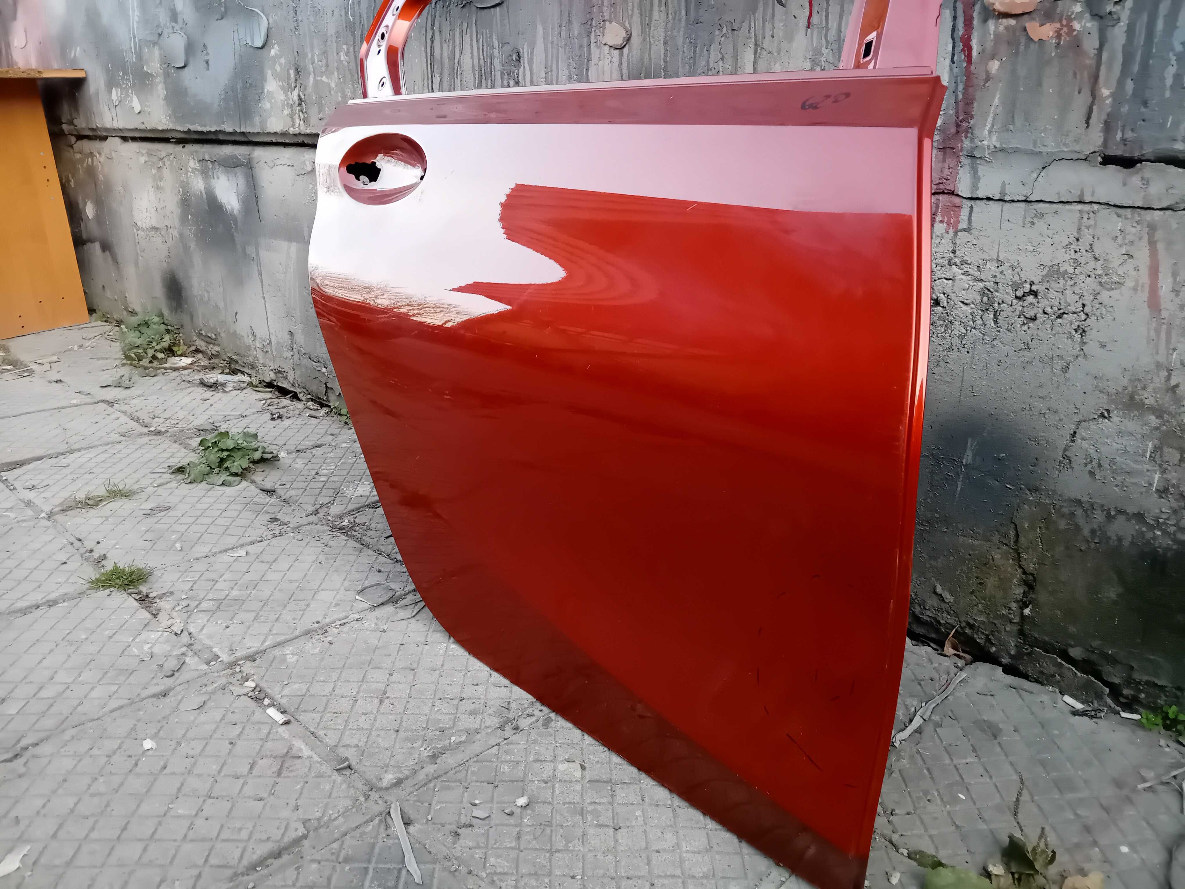 Задна дясна врата бмв 3  г20