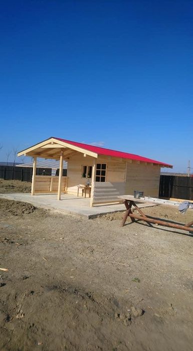 Executam Acoperisuri reparati infiltrati