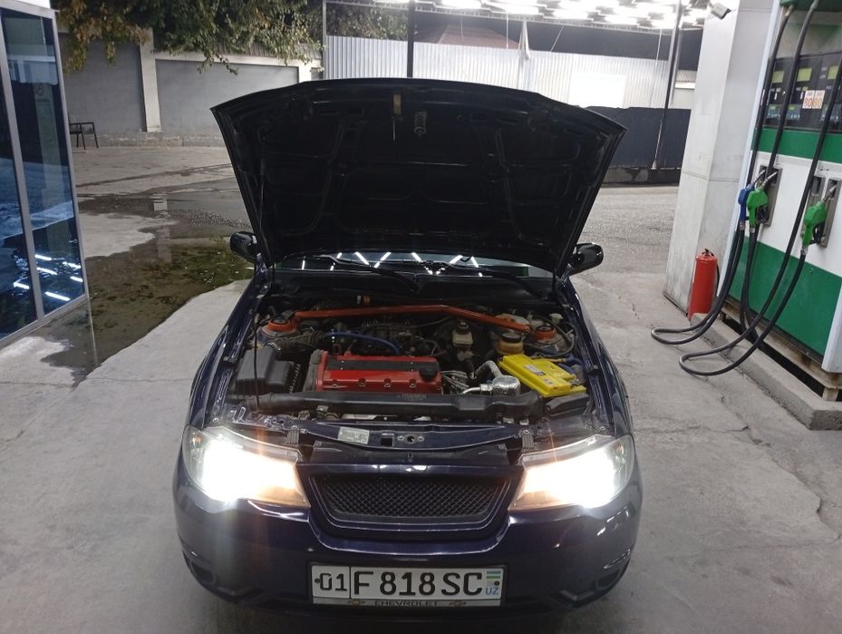 Продам машину нексия 2