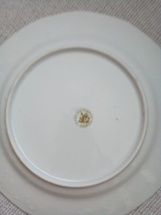 6 броя плитки чинии