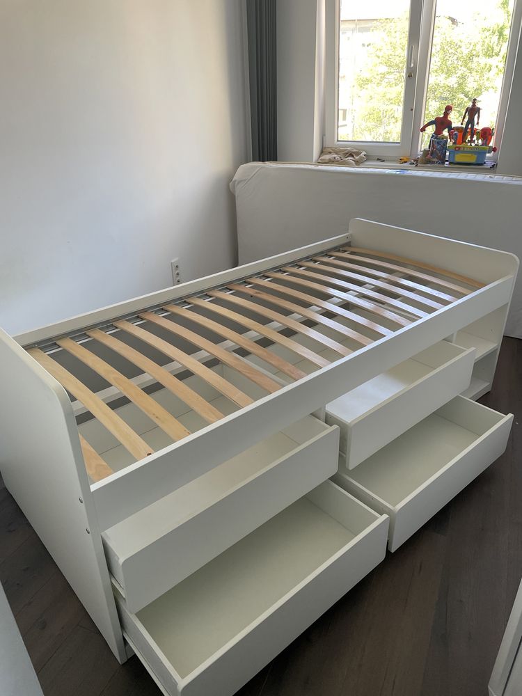 Vand pat Ikea Slakt 90x200 in stare impecabila