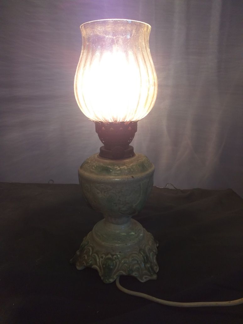 Настолна лампа,керамична основа