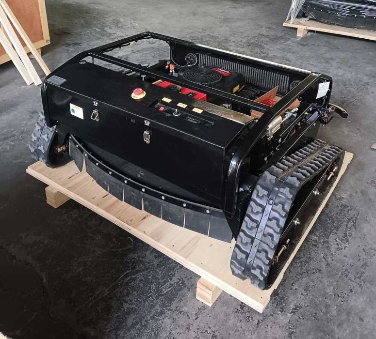 Cositoare Robot tuns iarba si vegetatie Profesional plan inclunat