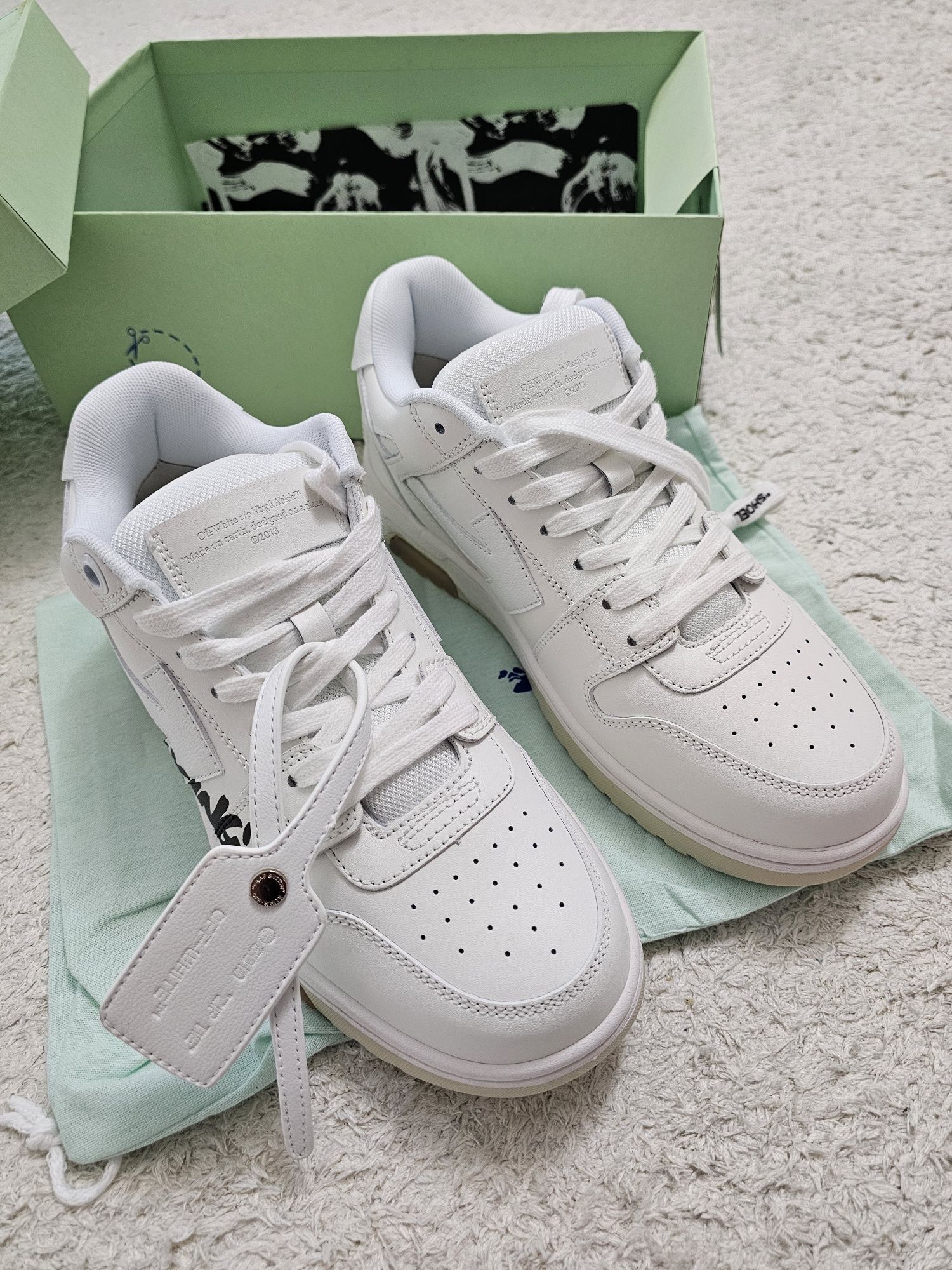 Adidasi Off White Out of Office For Walking, 40-45, tip Premium